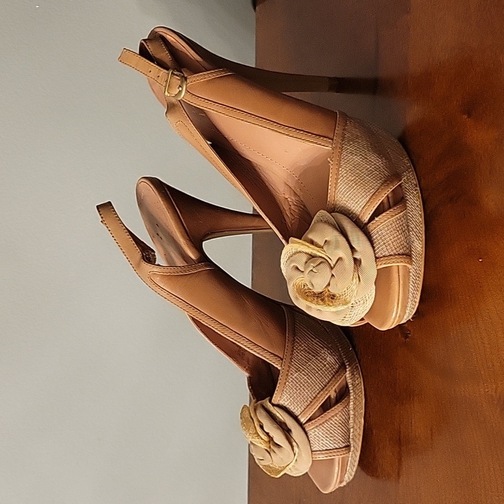 Vince camuto heels.
